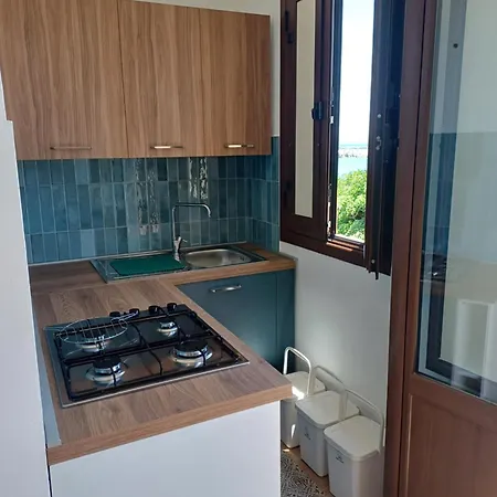 Mare Celeste Apartment *